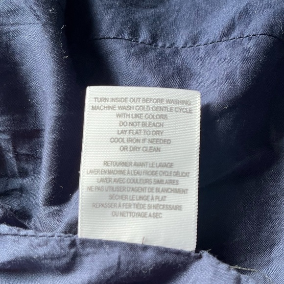 JOIE navy, white and blue cropped patterned jacket, size medium apparently 🙄 - Picture 7 of 7